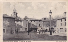 84/ COURTHEZON / PLACE DE LA MAIRIE - Vernoux