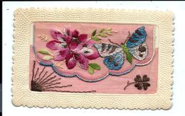 Carte Ancienne BRODÉE Papillon Et Fleur - Le Tout En Couleur (à L'intérieur Petite Carte Bonne Fête) - Bordados