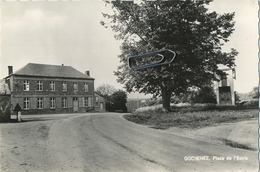 Gochenée :  Place De L'école    :     Doische - Doische