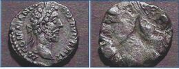 COMMODUS AUGUSTUS  (177 - 192) AD  -  AR DENARIUS  2,74 Gr.  -  ROME  184 - 189 AD  -  MISSLAG!! - Les Antonins (96 à 192)