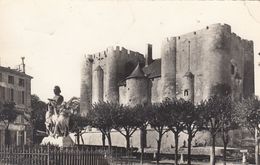 Cp , 79 , NIORT , Le Donjon - Niort