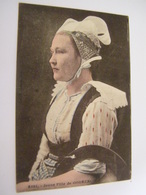 C.P.A.- Gouézec (29) - Jeune Fille En Costume - 1910 - SUP (CF 78) - Gouézec