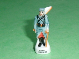 Fèves / Fève / Personnages : HANSI , Soldat , Militaire , Homme   T116 - Personnages