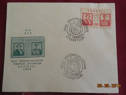 Lettre Fdc De 1956 - Visite Des Souverains De Perse- Avec Le Non Dentelé - Brieven En Documenten