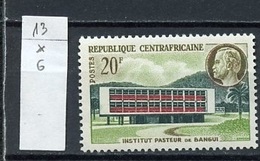 Centrafrique - Zentralafrikanische 1961 Y&T N°13 - Michel N°17 * - 20f Institut Pasteur - Zentralafrik. Republik