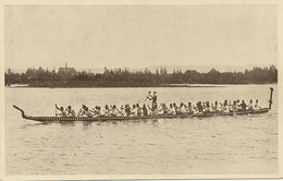Te Iroiro  Arawa War Canoe On Lake Rotorua  . Rowers . Rowing . Aviron - Nouvelle-Zélande