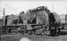 ¤¤   -  Carte-Photo D'une Locomotive Du " P.O. Midi "  En Gare    -  Chemin De Fer   -  ¤¤ - Equipo