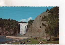 Cpa.Canada.Québec.Endroit Idéal Pour Un Pique-nique Au Pied De La Chute Montmorency - Cataratas De Montmorency