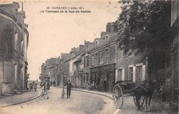 VARADES      TOURNANT DE LA RUE DE NANTES - Varades