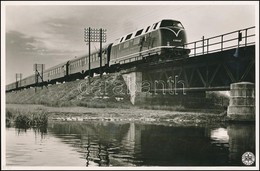 Cca 1960 A Deutsche Bundesbahn Részére Készülő Mozdonyok A Ganz-MÁVAG Mozdony, Vagon és Gépgyárban 5 Db Fotó Kartonon 22 - Andere & Zonder Classificatie