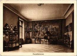 ** T2/T3 Esztergom, Keresztény Múzeum A Hercegprímási Palotában, Porcelánterem, Belső. Balogh Rudolf Felvétele (EK) - Unclassified