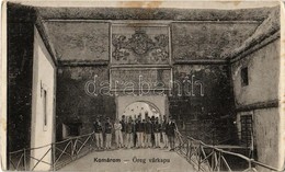 ** T2/T3 Komárom, Komárno; Öreg Várkapu Katonákkal. Spitzer Sándor Kiadása / Old Castle Gate With K.u.K. Soldiers (fl) - Zonder Classificatie