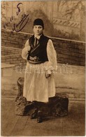 * T2 1918 Sumadija Region, Schumadija; Bauerin In Serbischer Nationaltracht / Peasant Woman In Serbian Folk Costume, Fol - Unclassified