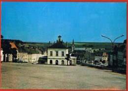 CPSM 62 -FRUGES -Pas De Calais -Place Du Général De Gaulle - écrite Au Verso  -Paypal Sans Frais - Fruges