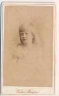 Photographie Ancienne CDV C.1880 Portrait D'une Jeune Fille Photographe Pinçon Brest - Oud (voor 1900)