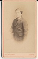 Photographie Ancienne CDV C.1880 Portrait D'un Jeune Garçon Bébé Photographe Villard Jeune Quimper - Oud (voor 1900)