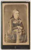 Photographie Ancienne XIXe CDV Portrait D'une Femme Photographe Louis COLLET Rennes - Oud (voor 1900)