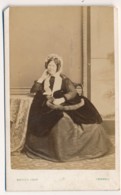 Photographie Ancienne XIXe CDV Portrait D'une Femme Bourgeoise 1860 Photographe MEVIUS Rennes - Oud (voor 1900)