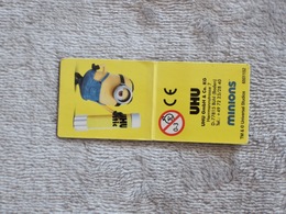 Petit Magnet Minions Colle UHU - Advertising