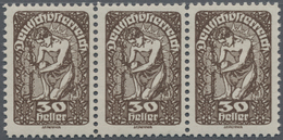 Österreich: 1919, Freimarken 30 H. Braun In Abweichender Zähnung 11½, Waagerechter 3er-Streifen, Pos - Ongebruikt