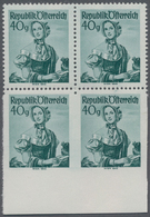 Österreich: 1949, Freimarken Trachten, 40 Gr. Schwarzgrün Im Unterrand-4er-Block, Dabei Die Beiden U - Unused Stamps
