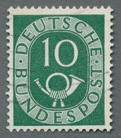 Bundesrepublik Deutschland: 1951, "10 Pfg. Posthorn Mit Wasserzeichen Vb", Sauber Mit Teilen Eines M - Other & Unclassified