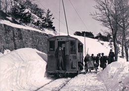 Chemin De Fer Rolle-Gimel, Train En Dessus De Mont Sur Rolle Dans La Neige, Photo Retirage, BVA RG 12.2 - Mont-sur-Rolle 