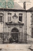 Cpa Vitry Le François ,caserne Léopold Dite Des Minimes . - Vitry-le-François