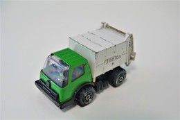 Tonka Toy ,GARBAGE TRUCK GREEN & WHITE, Made In Japan, 1970's *** - Dinky