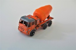 Matchbox Lesney 26B4 FODEN CONCRETE TRUCK - Regular Wheels, Issued 1961 - Matchbox