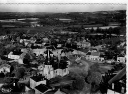 87 - LAURIERE - L' EGLISE ET LE CENTRE DE LA VILLE - Lauriere