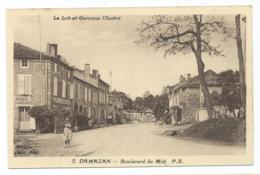 CPA DAMAZAN, BOULEVARD DU MIDI, PETITE ANIMATION DEVANT LE CAFE HOTEL, LOT ET GARONNE 47 - Damazan