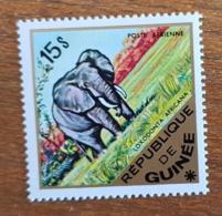 GUINEE FRANCAISE, Elephants, Elephant. Yvert N° 550 Neuf Sans Charniere. MNH - Elephants