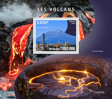 Togo. 2019 Volcanoes. (302b)  OFFICIAL ISSUE - Volcanos