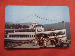 MV   "Mohican"   Docking At Bolton Landing  New York > Lake George  -ref    3549 - Lake George