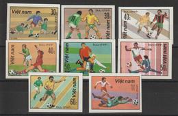 Vietnam 1982 Série Football 323-330 8 Val Non Dentelés ** MNH Imperforate - Viêt-Nam