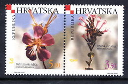 CROATIA 2000 Flowers Pair MNH / **.  Michel 548-49 - Croazia