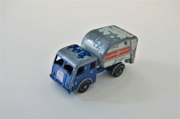 Matchbox Lesney 15C2 DENNIS REFUSE TRUCK - Regular Wheels, Issued 1963 - Matchbox