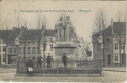 Maeseyck.   -   Standbeeld Van Jan En Hubrecht Van Eyck.  -  1914   Naar   Bruxelles - Maaseik