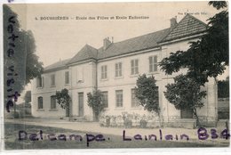 - 4 - BOUSSIERES - ( Doubs ), Ecole Des Filles Et Enfantine, Animation, Les Filles Devant L'Ecole, 1916, TBE Scans. - Sonstige & Ohne Zuordnung