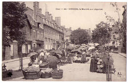 Delcampe - 5313 - Vierzon  ( 18 ) - Le Marché Aux Légumes - N°44 - M.T./ I.L. - - Vierzon
