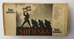 EMPTY  TOBACCO  BOX    SUTJESKA   100 CIGARETTES   FNRJ  YUGOSLAVIA - Boites à Tabac Vides