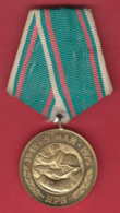 M306 / 30 Years Of Victory Over Fascist Germany - 1945-1975 , Medal Medaille Medaille Bulgaria Bulgarie Bulgarien - Autres & Non Classés
