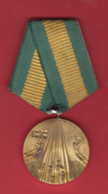M326 / 100 Years Since The Liberation From Ottoman Slavery  - 3.III.1878 - 3.III.1978 , Medal Medaille  , Bulgaria - Autres & Non Classés