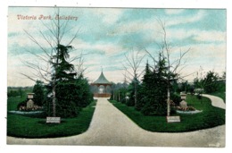 Ref 1325 - Early Postcard - Victoria Park Salisbury - Wiltshire - Salisbury