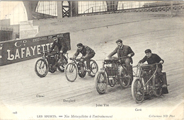 Delcampe - 103-les Sports- Nos Motocyclistes à L'entrainement  -ed. N D - Motorradsport