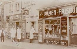 BERUFE/GESCHÄFTE - Foto-Ak -HERREN FRISEUR-DAMEN FRISEUR Am Platze -wahrscheinlich Berlin I - Advertising