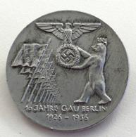WK II Anstecknadel 10 Jahre Gau Berlin I-II - Guerra 1939-45