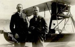 Flugzeug Vor 1945 Wasserflugzeug Piloten Pillichady Und Frick Foto AK I-II Aviation - Sonstige & Ohne Zuordnung