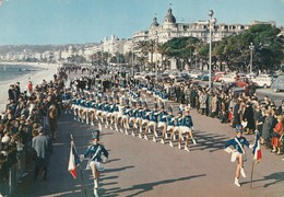 Alpes Maritimes : NICE : Majorettes De Nice - Le Bataillon De Charme De La Cote D'azur ( C.p.s.m. - Grand Format ) - Marchés, Fêtes